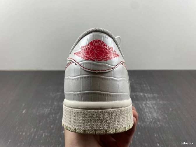 Reps TBK x 1 Jordan Low Scott DM7866-601 OG Travis Air 0701